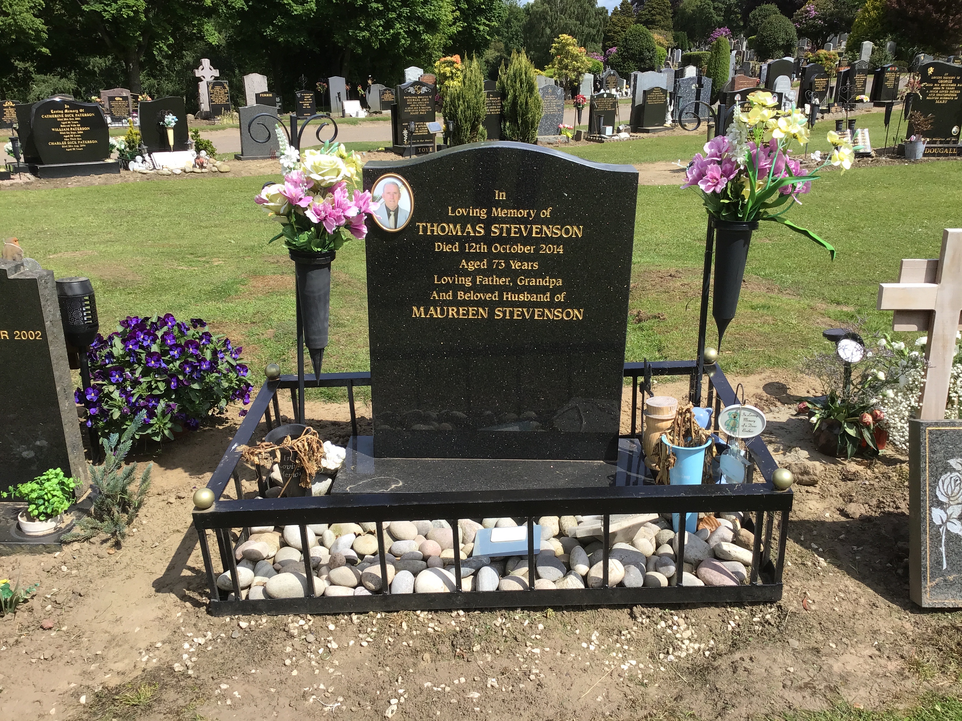 headstone